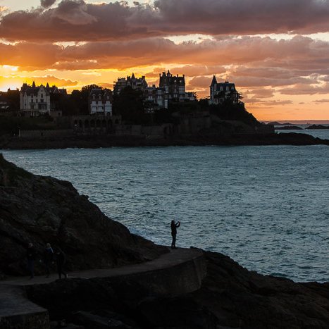 <strong>Dinard, vue au soleil couchant</strong> <small>© Michel FLEURY</small>